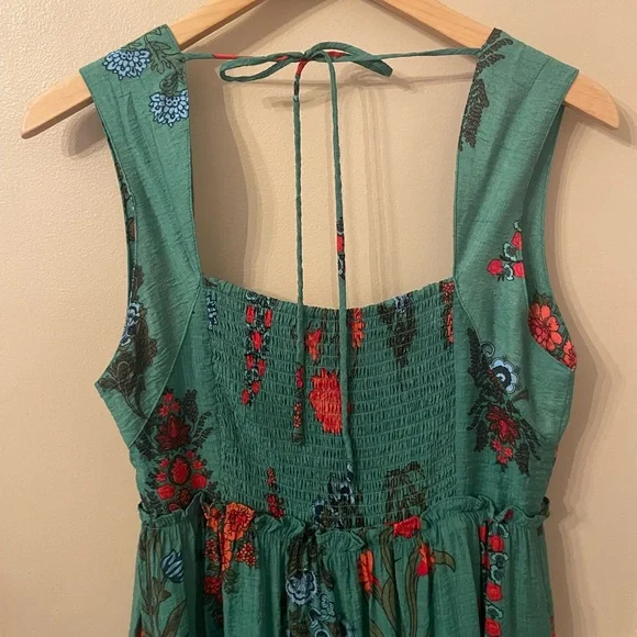 THML Green Floral Midi Dress with Smocking & Ruffle Medium - Picture 5 of 12